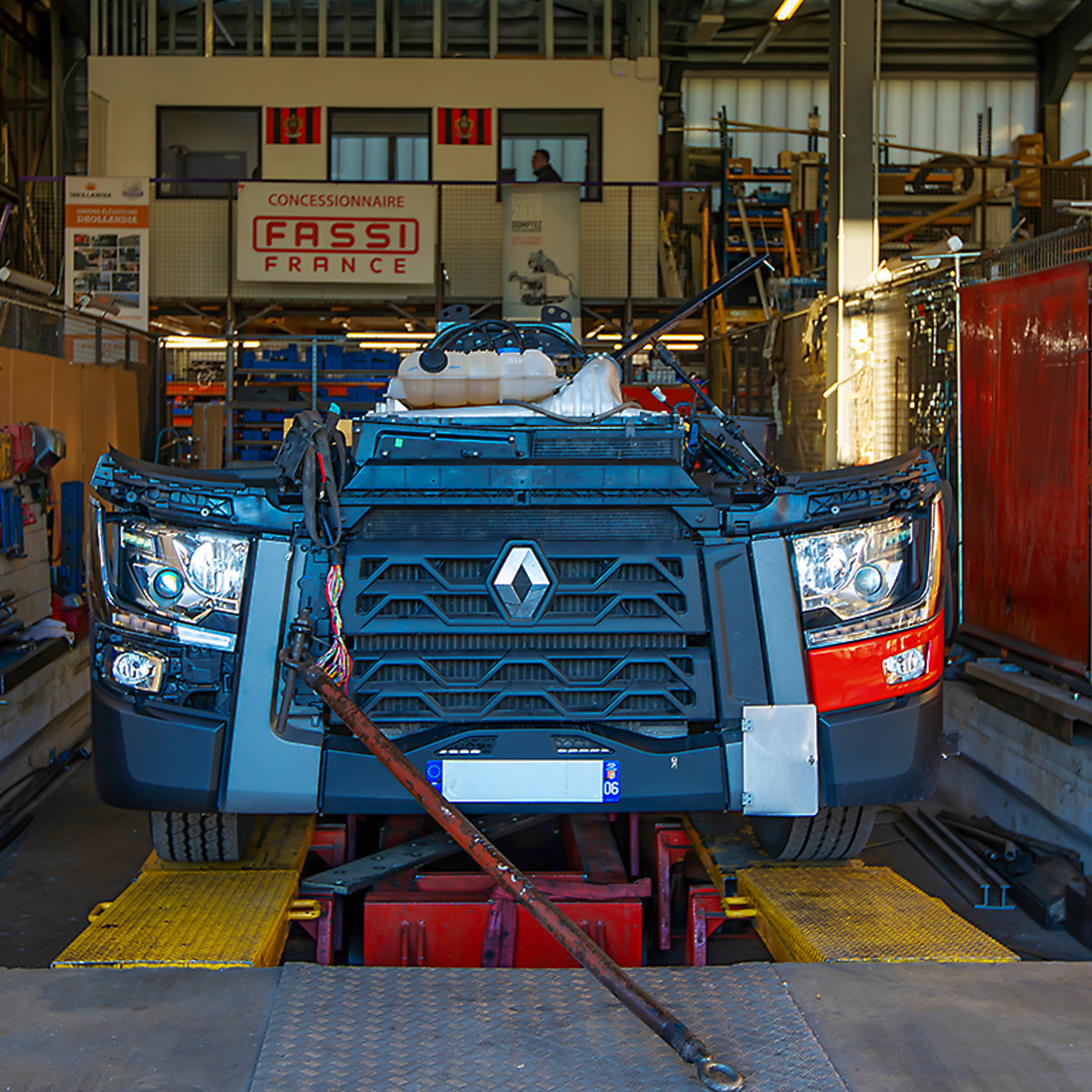 réparation équipement carrosserie Poids lourds Camion utilitaire